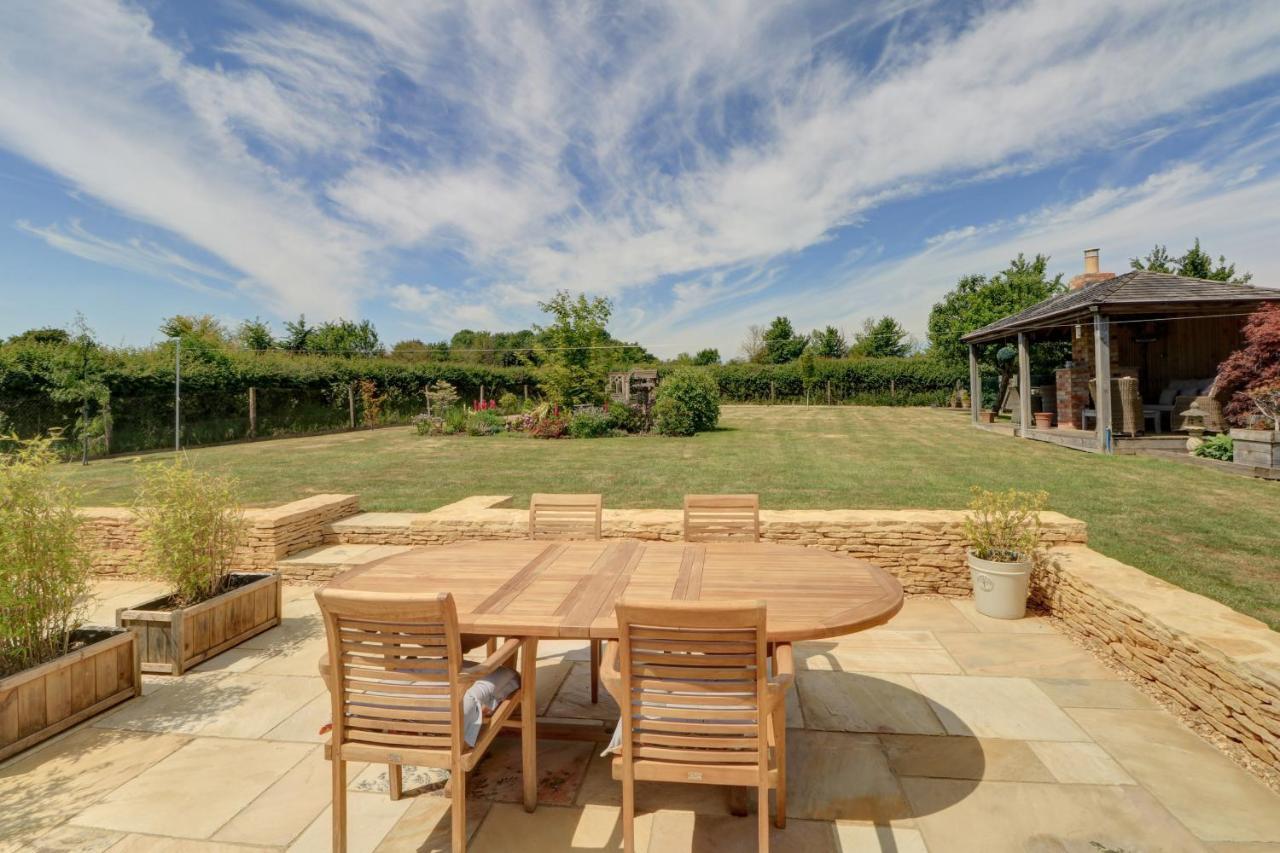 Villa The Little Paddock Malmesbury Exterior foto